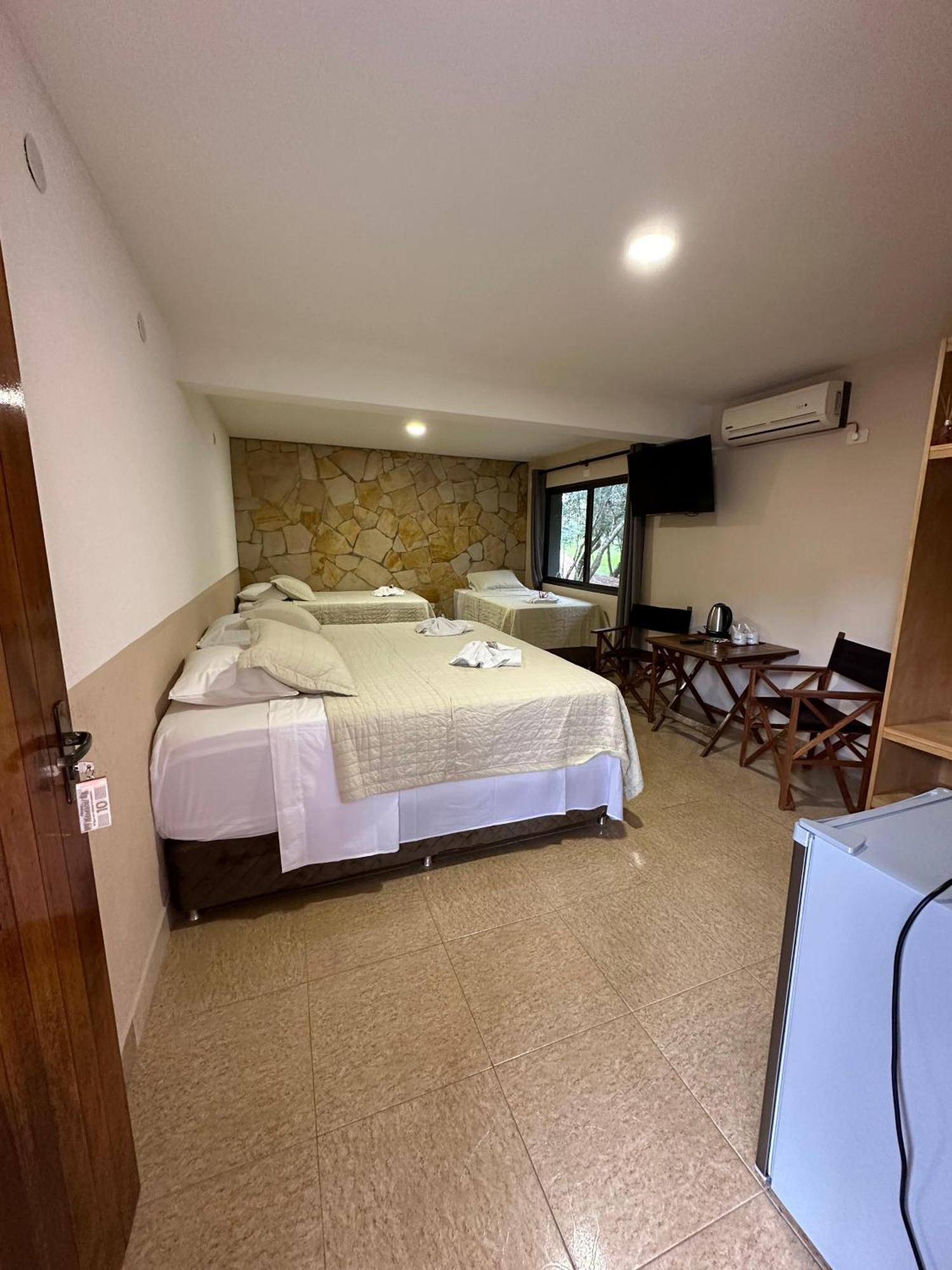 Parque Hotel Manantial Hohenau Eksteriør billede