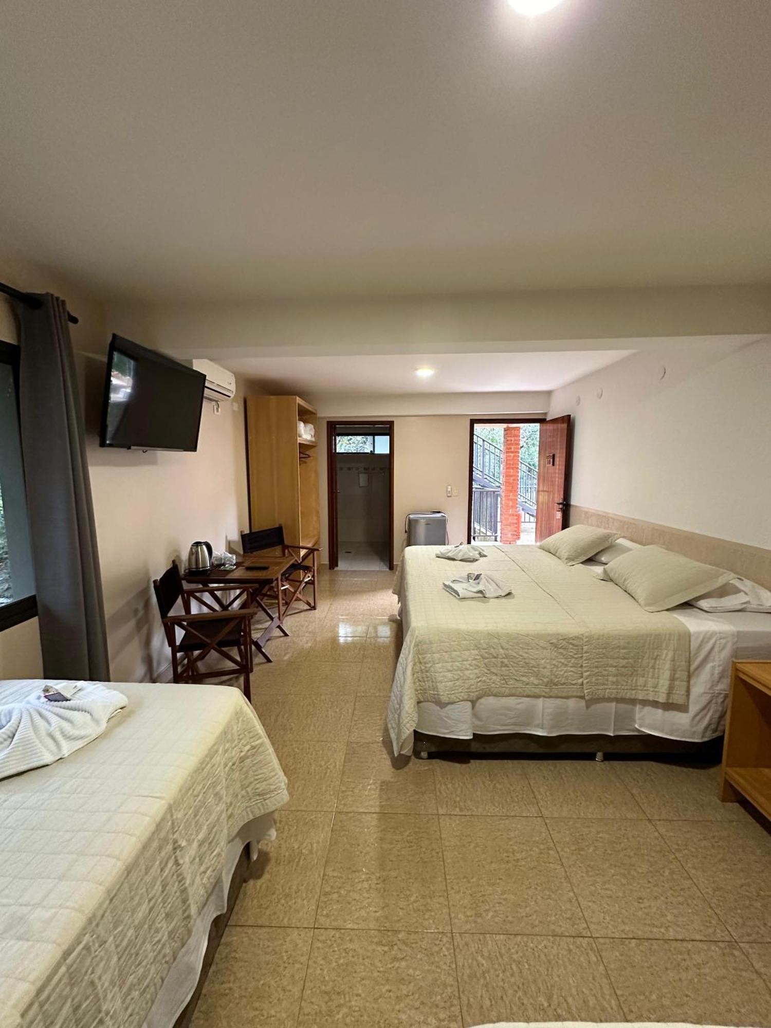 Parque Hotel Manantial Hohenau Eksteriør billede