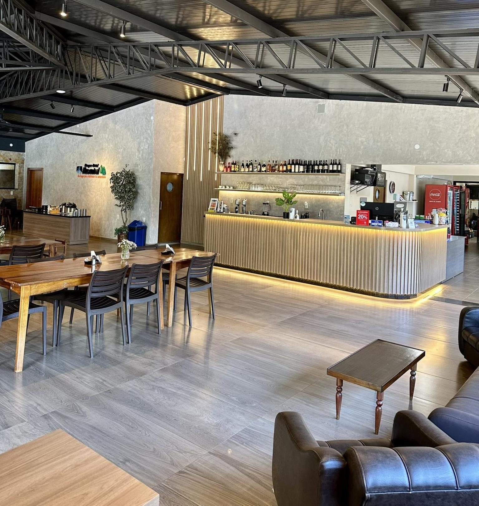 Parque Hotel Manantial Hohenau Eksteriør billede